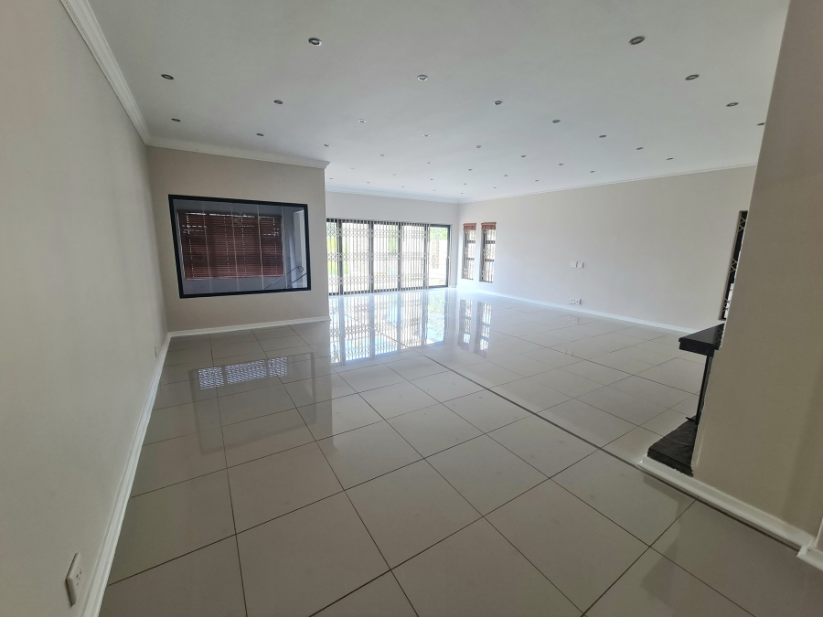 8 Bedroom Property for Sale in Montrose KwaZulu-Natal