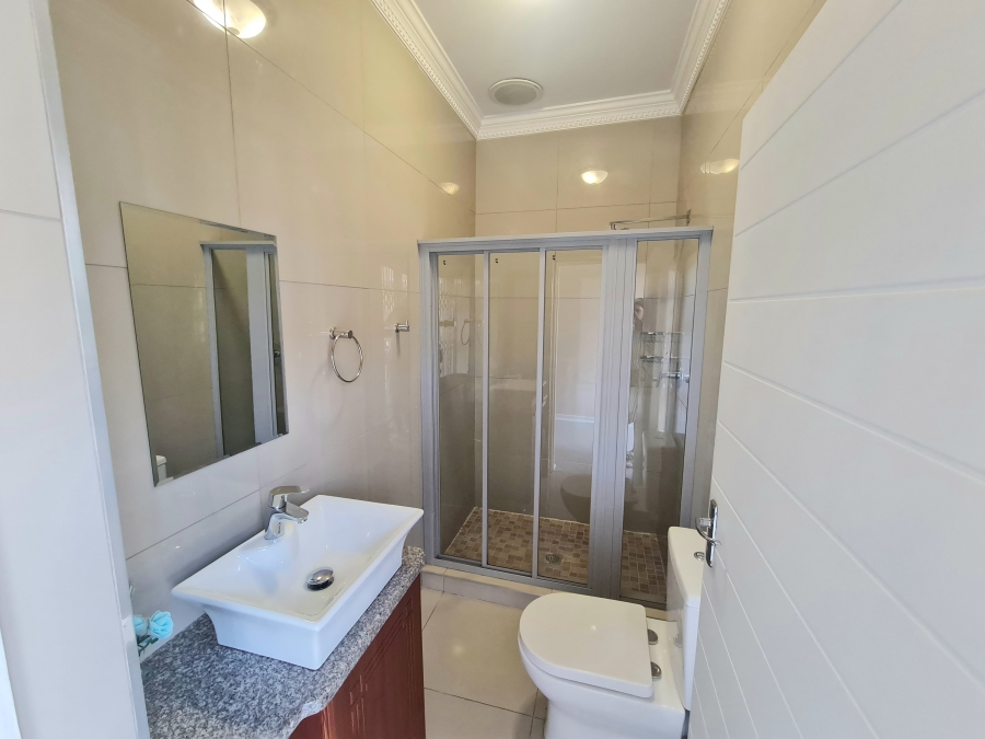 8 Bedroom Property for Sale in Montrose KwaZulu-Natal