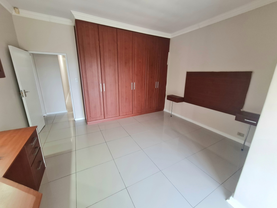 8 Bedroom Property for Sale in Montrose KwaZulu-Natal