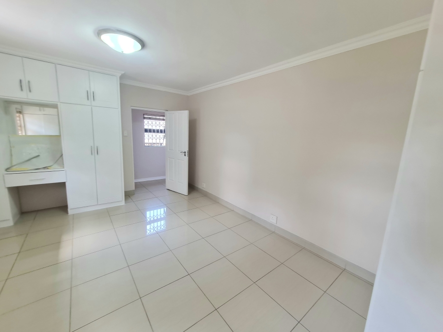8 Bedroom Property for Sale in Montrose KwaZulu-Natal