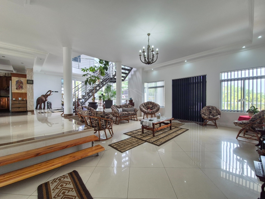 6 Bedroom Property for Sale in Sheffield Beach KwaZulu-Natal