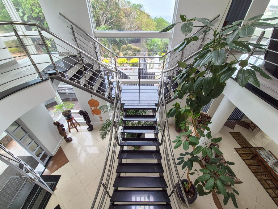 6 Bedroom Property for Sale in Sheffield Beach KwaZulu-Natal