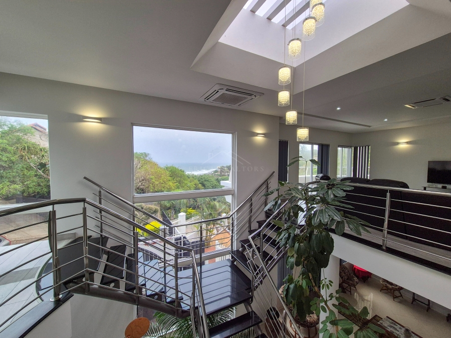 6 Bedroom Property for Sale in Sheffield Beach KwaZulu-Natal