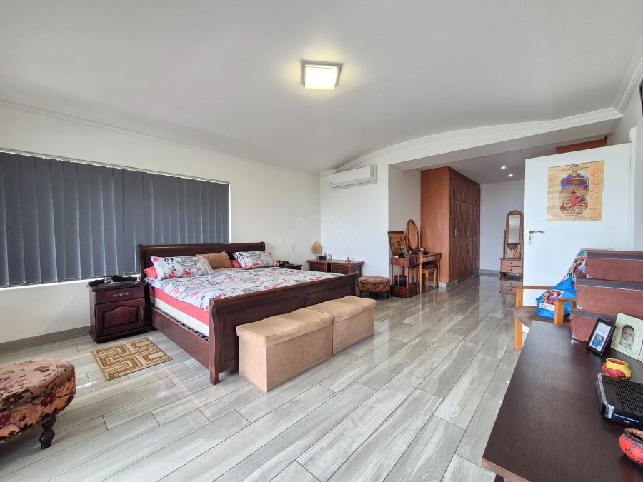 6 Bedroom Property for Sale in Sheffield Beach KwaZulu-Natal