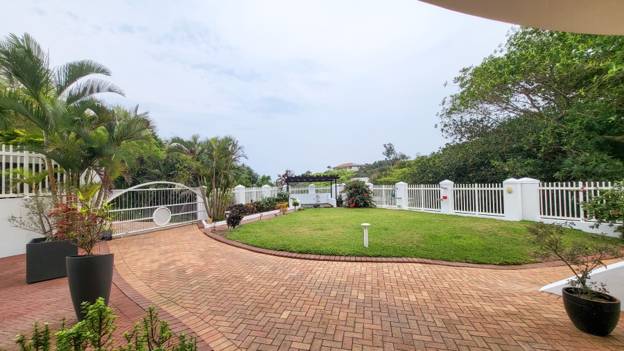 6 Bedroom Property for Sale in Sheffield Beach KwaZulu-Natal