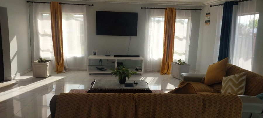 4 Bedroom Property for Sale in Sunset View KwaZulu-Natal