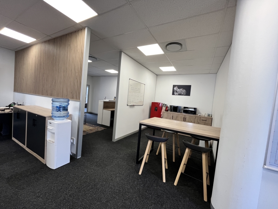Commercial Property for Sale in Umhlanga Ridge KwaZulu-Natal
