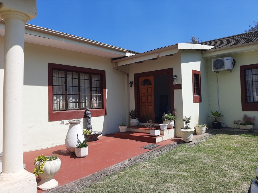 5 Bedroom Property for Sale in Albert Falls KwaZulu-Natal