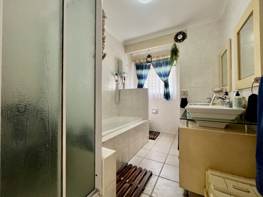 4 Bedroom Property for Sale in Beverley Hills KwaZulu-Natal