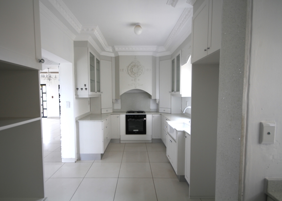 3 Bedroom Property for Sale in Amanzimtoti KwaZulu-Natal