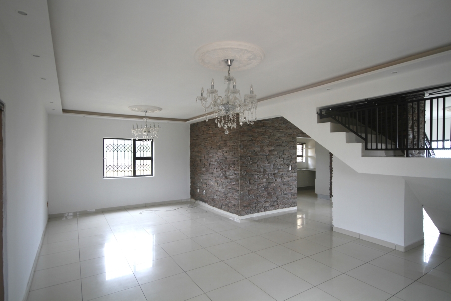 3 Bedroom Property for Sale in Amanzimtoti KwaZulu-Natal