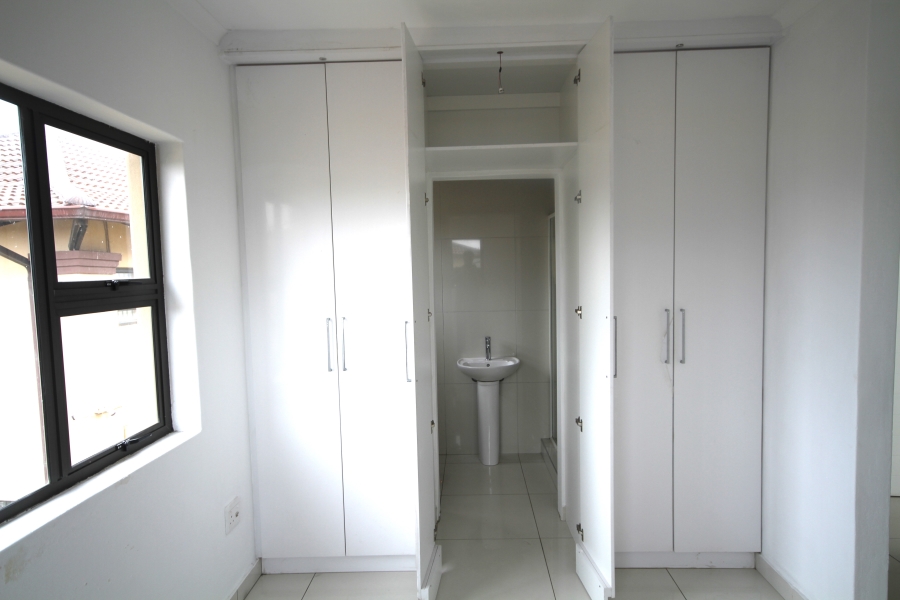 3 Bedroom Property for Sale in Amanzimtoti KwaZulu-Natal