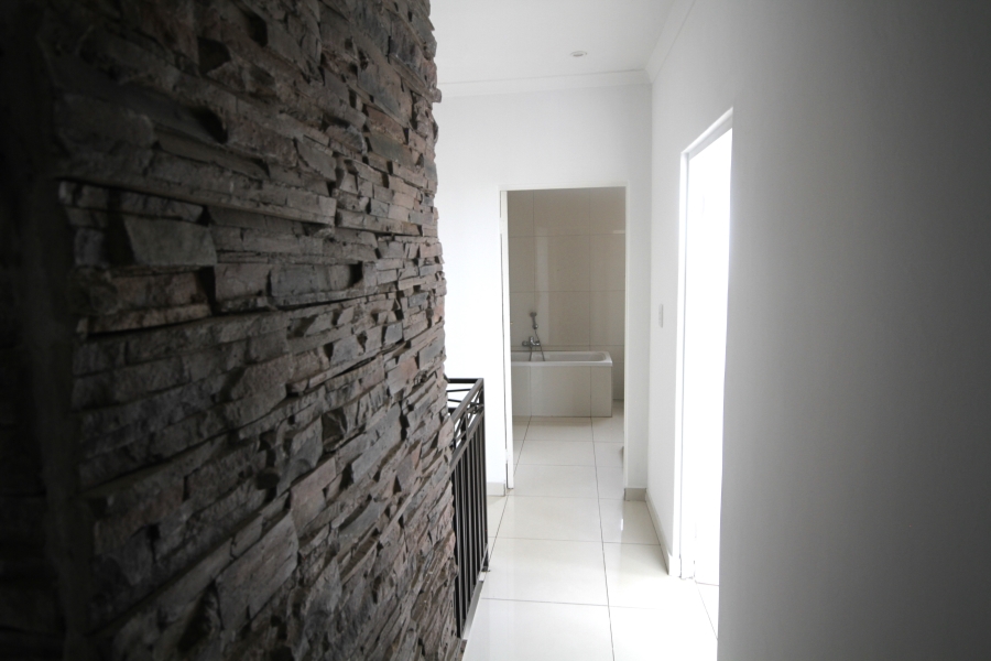 3 Bedroom Property for Sale in Amanzimtoti KwaZulu-Natal