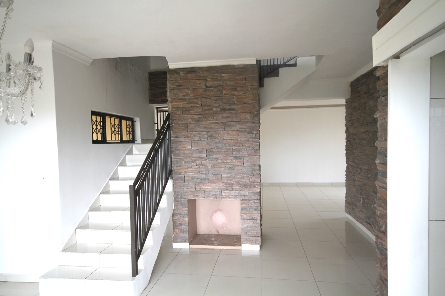 3 Bedroom Property for Sale in Amanzimtoti KwaZulu-Natal