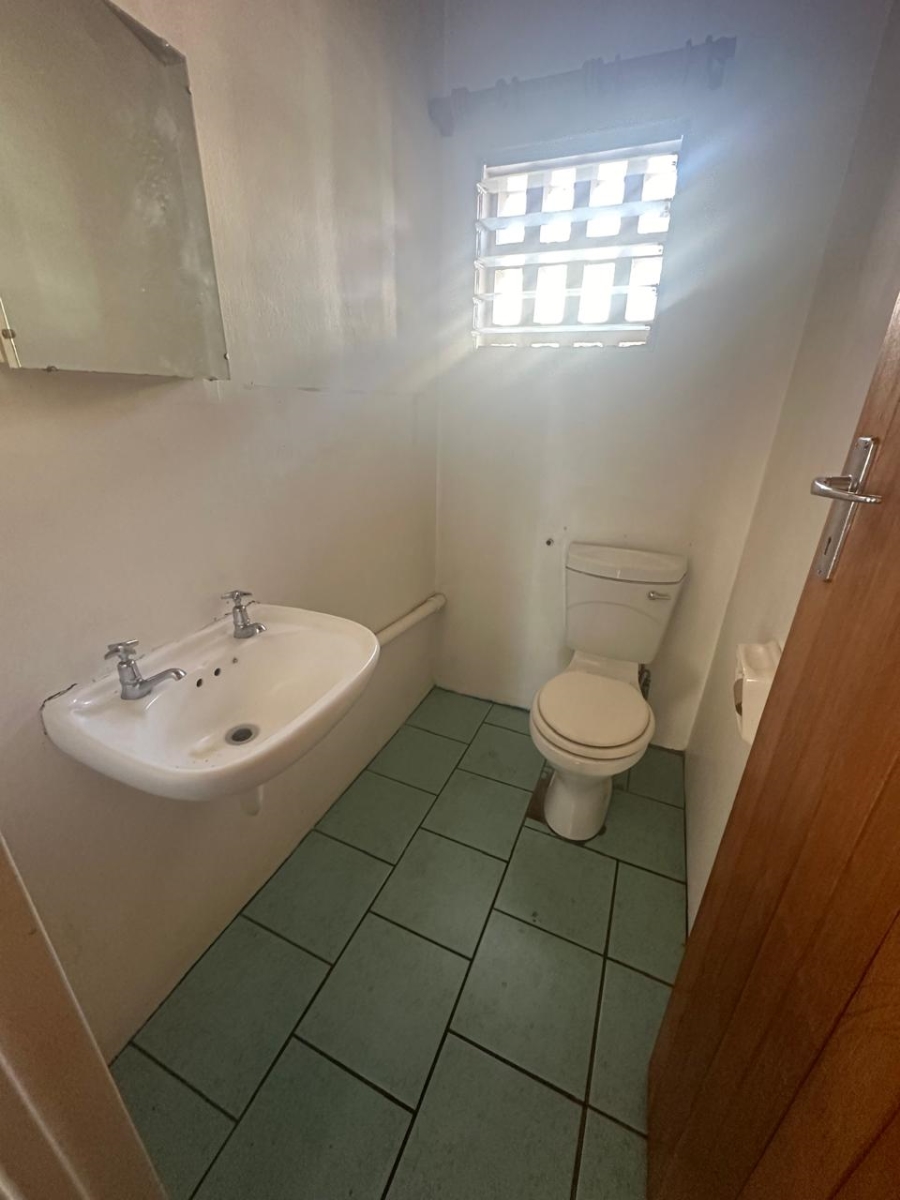 3 Bedroom Property for Sale in Scottsville KwaZulu-Natal