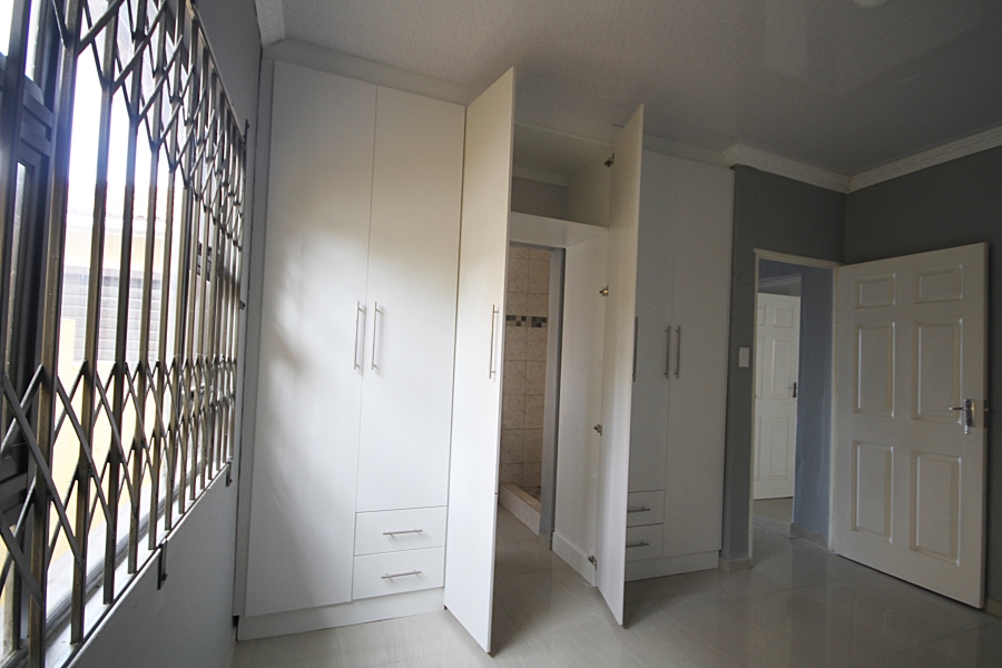 3 Bedroom Property for Sale in Lovu KwaZulu-Natal