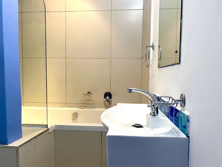 To Let 2 Bedroom Property for Rent in Umhlanga KwaZulu-Natal