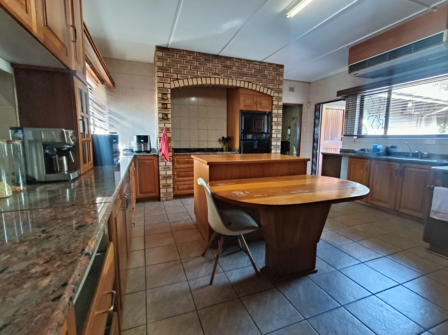 4 Bedroom Property for Sale in Meer En See KwaZulu-Natal