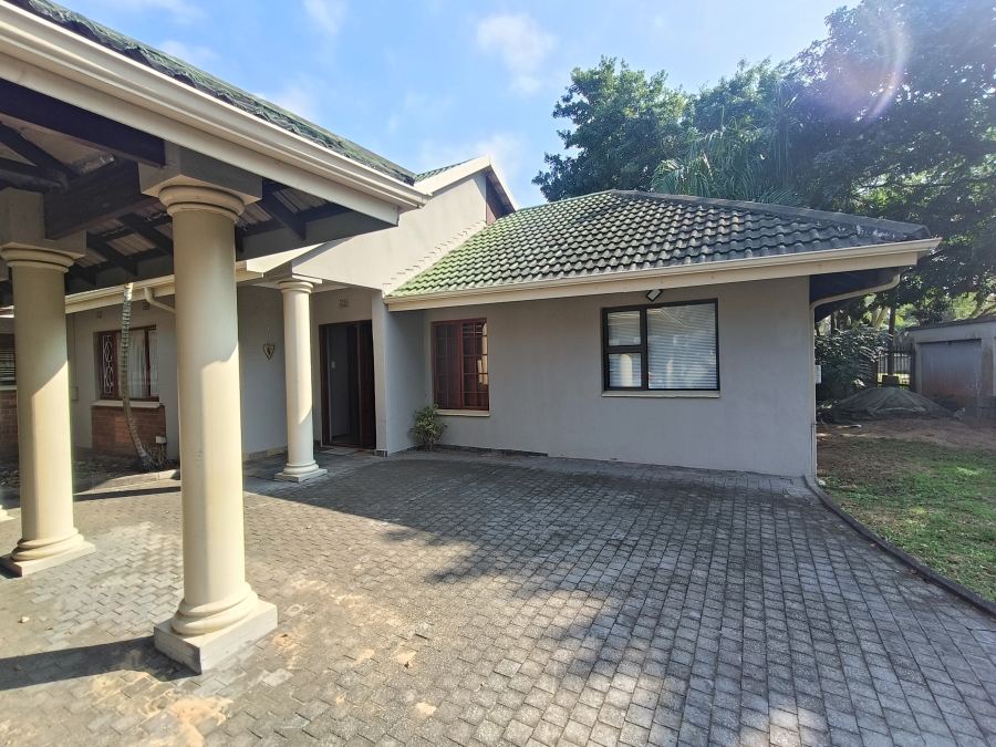 4 Bedroom Property for Sale in Meer En See KwaZulu-Natal