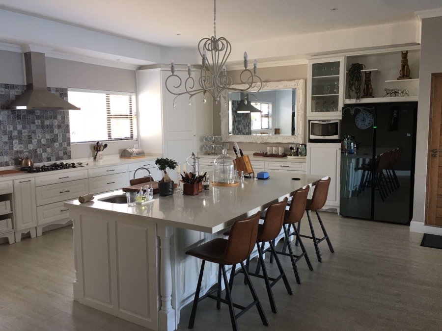 4 Bedroom Property for Sale in Sheffield Beach KwaZulu-Natal