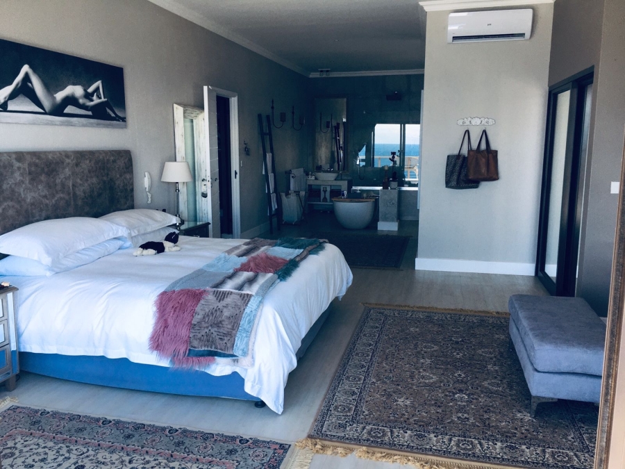 4 Bedroom Property for Sale in Sheffield Beach KwaZulu-Natal