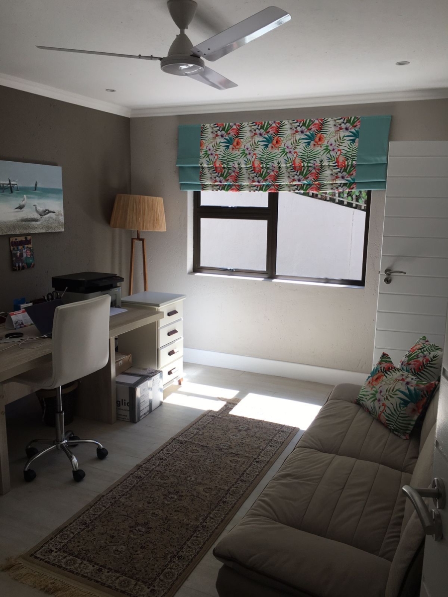 4 Bedroom Property for Sale in Sheffield Beach KwaZulu-Natal