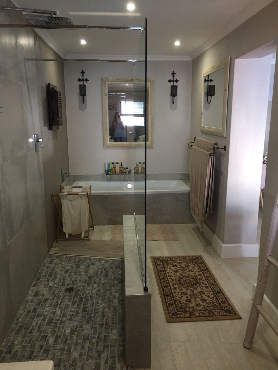 4 Bedroom Property for Sale in Sheffield Beach KwaZulu-Natal