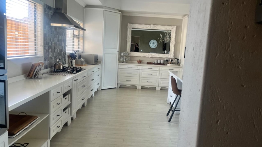 4 Bedroom Property for Sale in Sheffield Beach KwaZulu-Natal