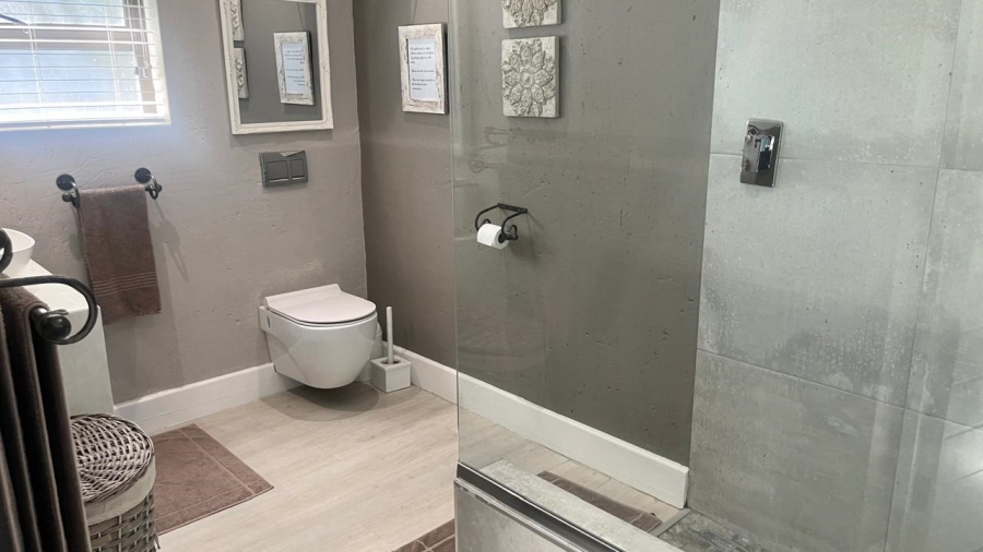 4 Bedroom Property for Sale in Sheffield Beach KwaZulu-Natal