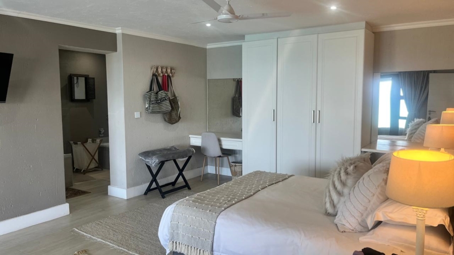 4 Bedroom Property for Sale in Sheffield Beach KwaZulu-Natal