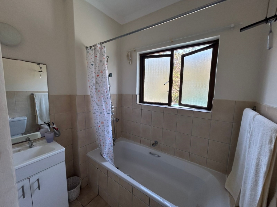 To Let 2 Bedroom Property for Rent in Sheffield Beach KwaZulu-Natal
