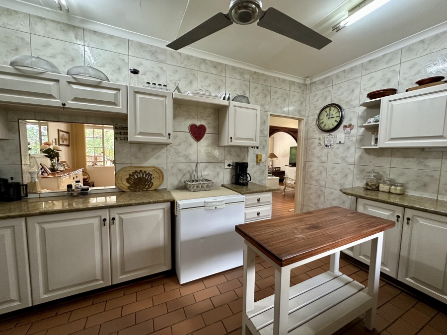 4 Bedroom Property for Sale in Meer En See KwaZulu-Natal