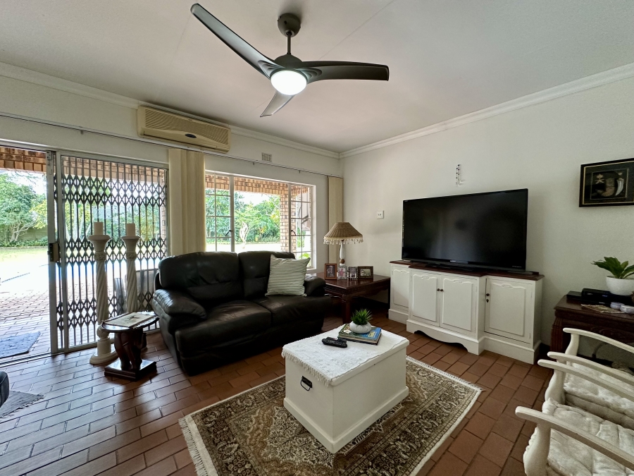 4 Bedroom Property for Sale in Meer En See KwaZulu-Natal