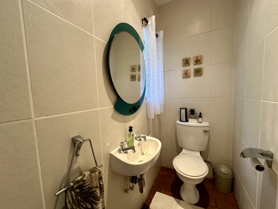 4 Bedroom Property for Sale in Meer En See KwaZulu-Natal