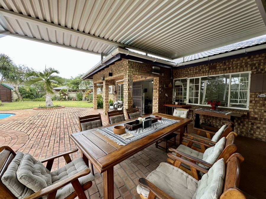 4 Bedroom Property for Sale in Meer En See KwaZulu-Natal