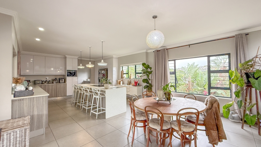 4 Bedroom Property for Sale in Ballito Central KwaZulu-Natal