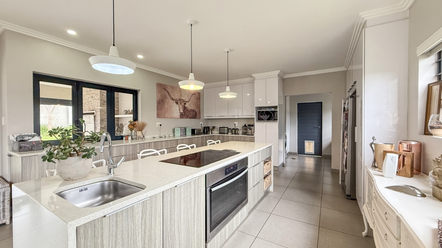 4 Bedroom Property for Sale in Ballito Central KwaZulu-Natal