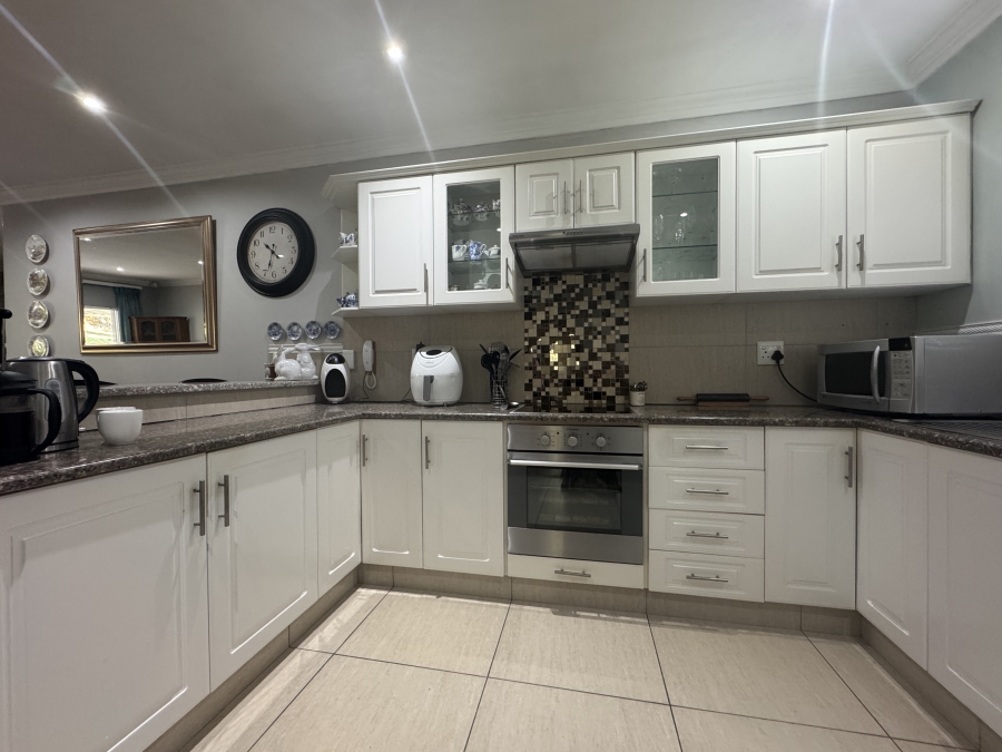 3 Bedroom Property for Sale in Gillitts KwaZulu-Natal