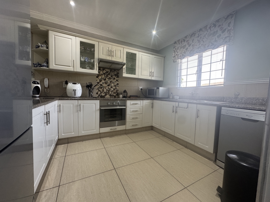 3 Bedroom Property for Sale in Gillitts KwaZulu-Natal