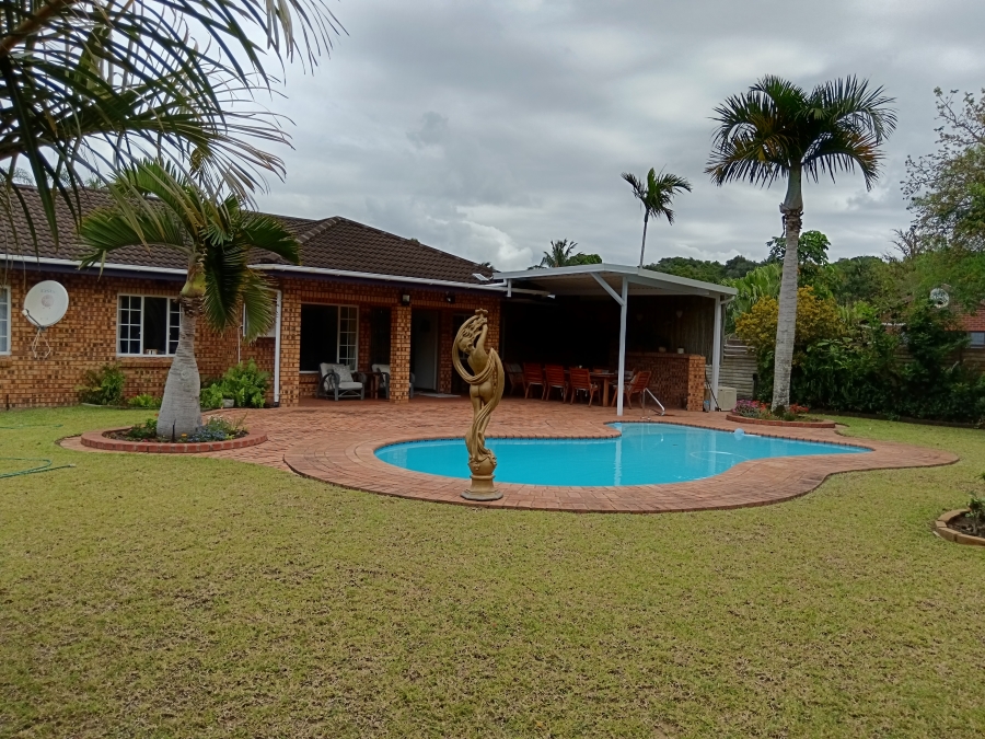 4 Bedroom Property for Sale in Meer En See KwaZulu-Natal