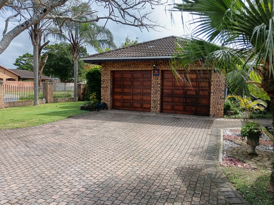 4 Bedroom Property for Sale in Meer En See KwaZulu-Natal