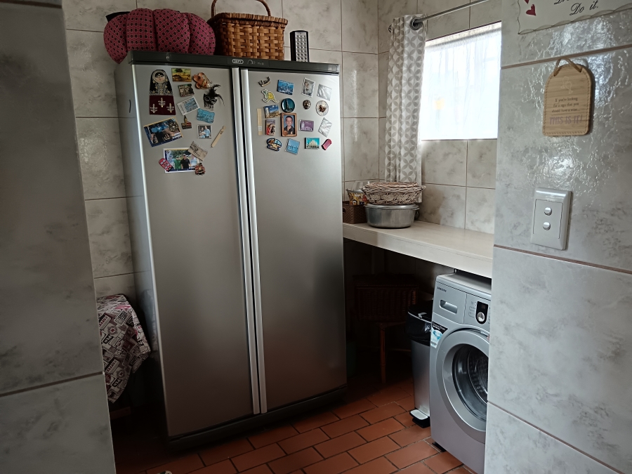 4 Bedroom Property for Sale in Meer En See KwaZulu-Natal