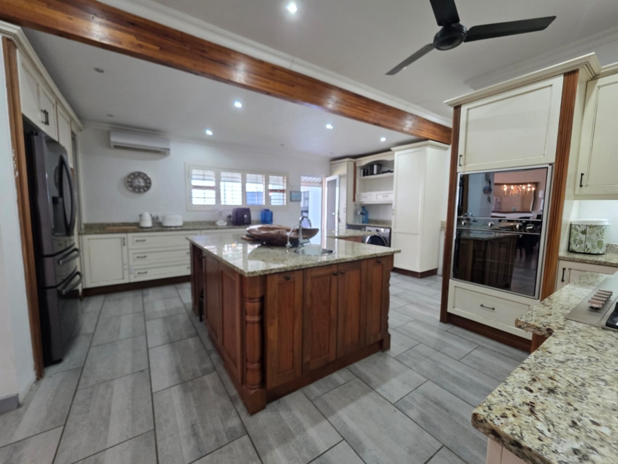To Let 4 Bedroom Property for Rent in Blythedale KwaZulu-Natal