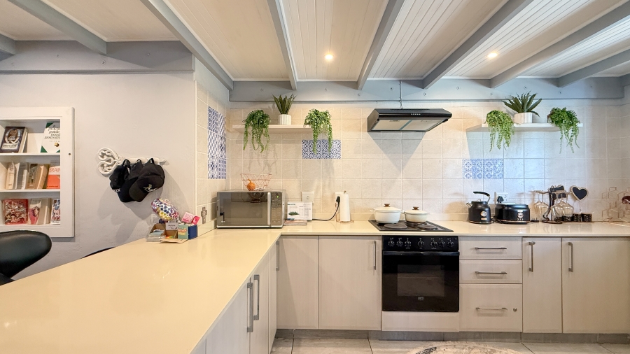 3 Bedroom Property for Sale in Ballito Central KwaZulu-Natal