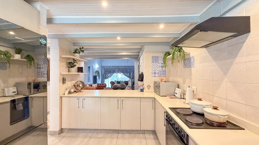 3 Bedroom Property for Sale in Ballito Central KwaZulu-Natal