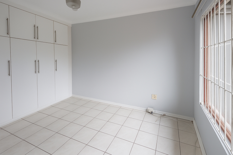 To Let 1 Bedroom Property for Rent in Meer En See KwaZulu-Natal