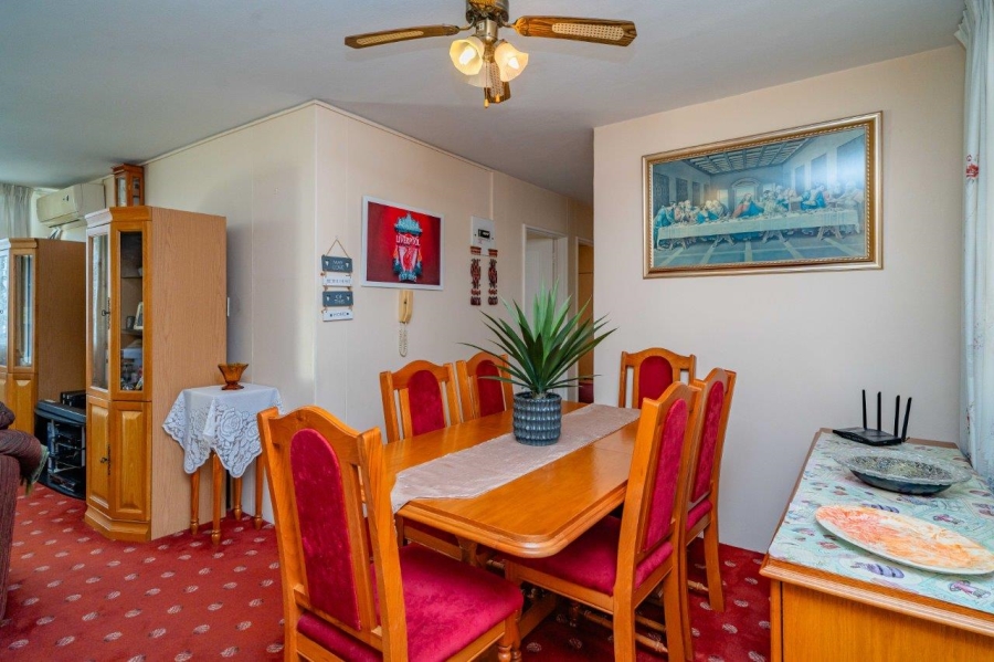 To Let 3 Bedroom Property for Rent in Sherwood KwaZulu-Natal