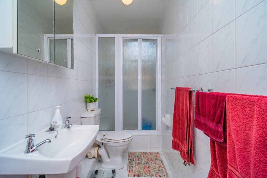 To Let 3 Bedroom Property for Rent in Sherwood KwaZulu-Natal