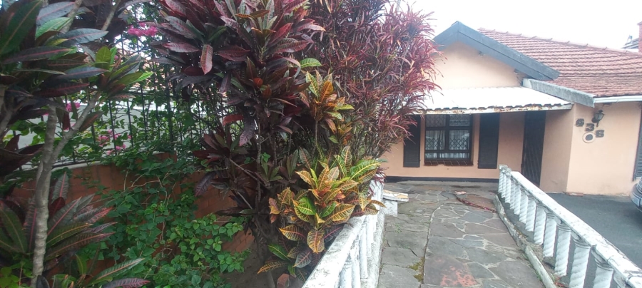 3 Bedroom Property for Sale in Glenwood KwaZulu-Natal
