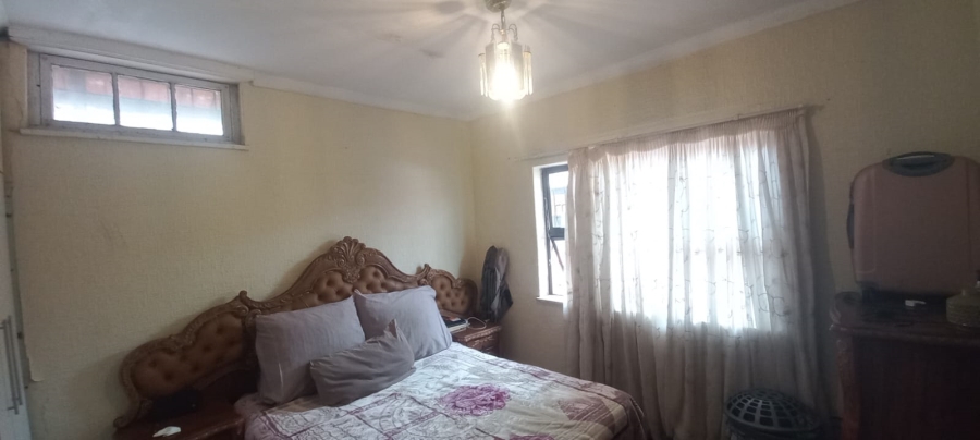 3 Bedroom Property for Sale in Glenwood KwaZulu-Natal